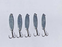 Load image into Gallery viewer, 5 New, Kastmaster Style Green &amp; Silver Spoon,  1/4 ounce great for Trout,&amp; Bass